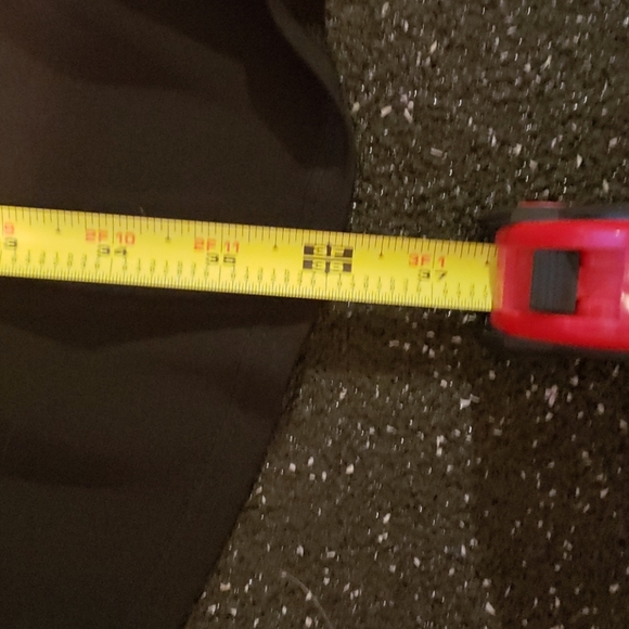 Super Flattering Pink and Black Dress - Picture 5 of 5